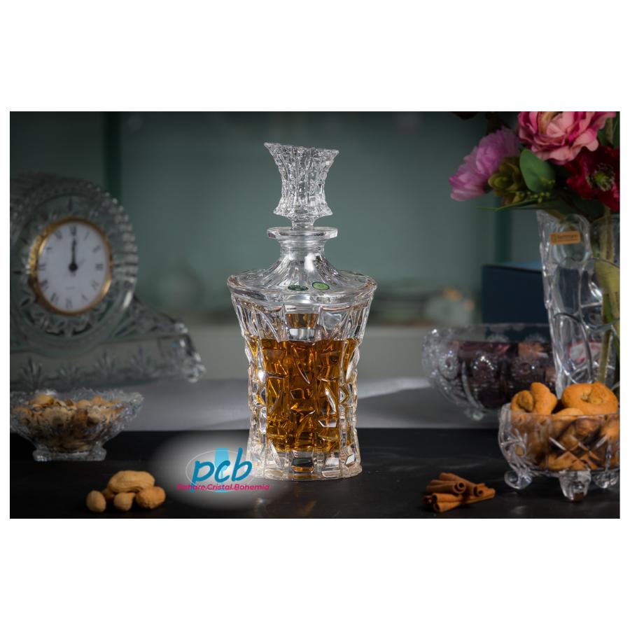 PATRIOT – Decantor de whisky din cristal Bohemia, 700 ml